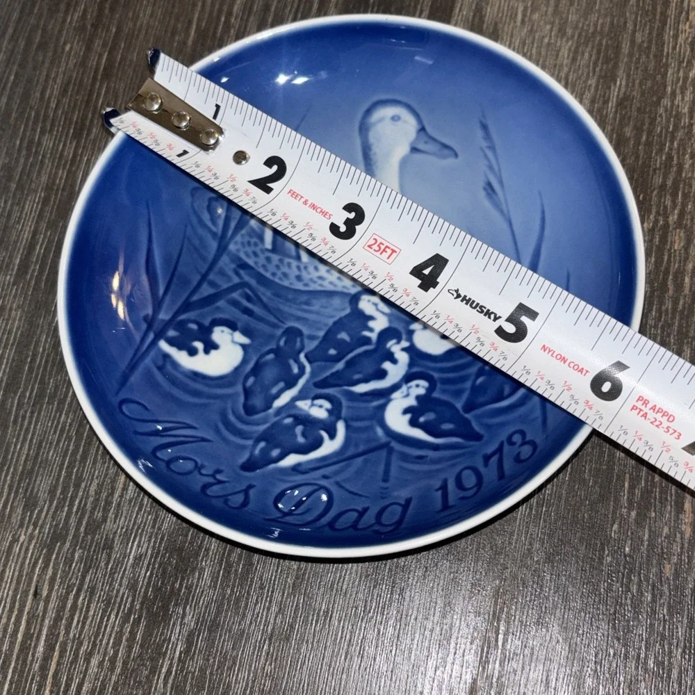 Bing Grondahl 1974 Blue & White Mars Dag 6